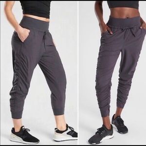 Athleta Attitude Pant Jogger. 10P.